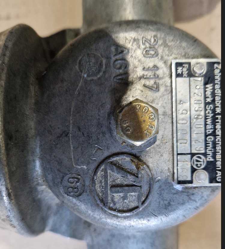 ZF7820900129_2