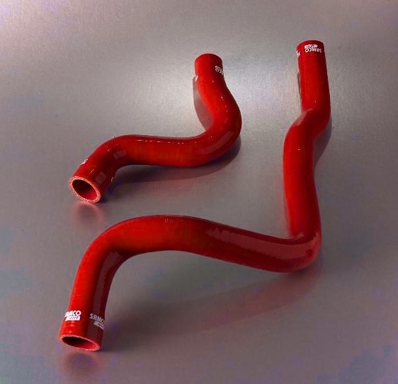 Samco Volvo 850T5/850T5R/S70T5/V70T5  96-00 2-teiliges Kühlwasser-Schlauchkit rot