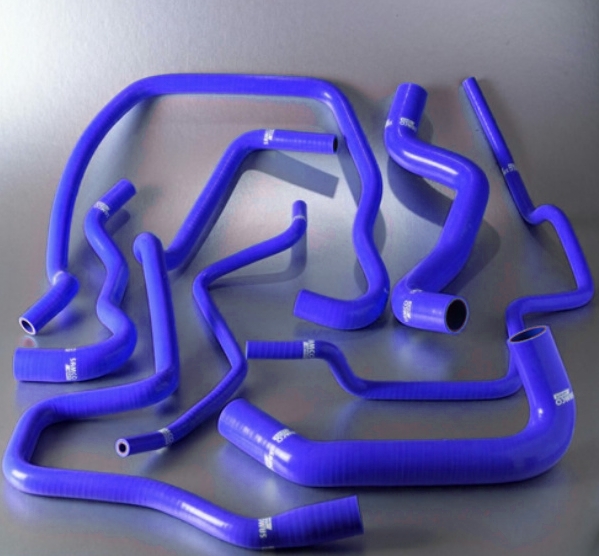 Samco Ford Puma 1700 2WD 7-teiliges Kühlwasser-Schlauchkit blau