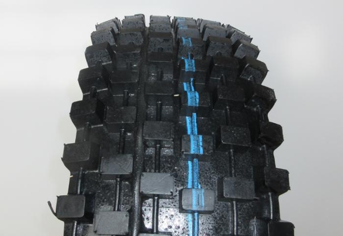 Fedima CRM Stollenreifen 21/67-15
 - 215/60R15 - 5 Reihen