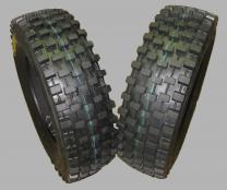 Fedima CRM Stollenreifen 18/69-15  (michelin casing)
  - 5 Reihen